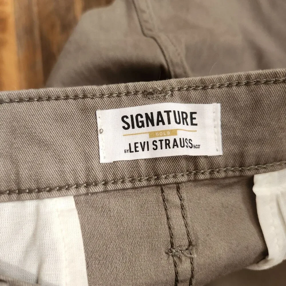 NWT Levi Strauss Signature Gold Men's Sz 44 Casual Chino 10.5
